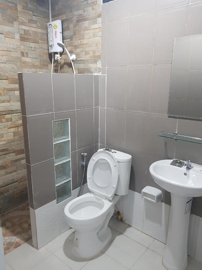 Room62 Lom Sak Екстериор снимка